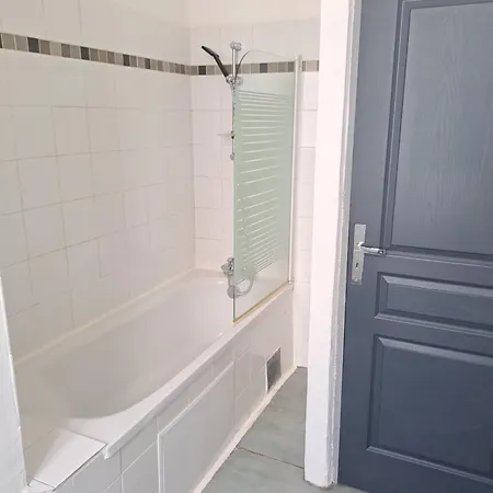 Au Mediterraneen Apartment *